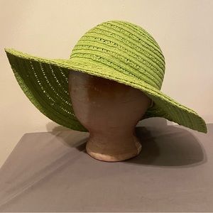Women's Summer Beach Hat Wide Brim Straw Floppy Folding Hat